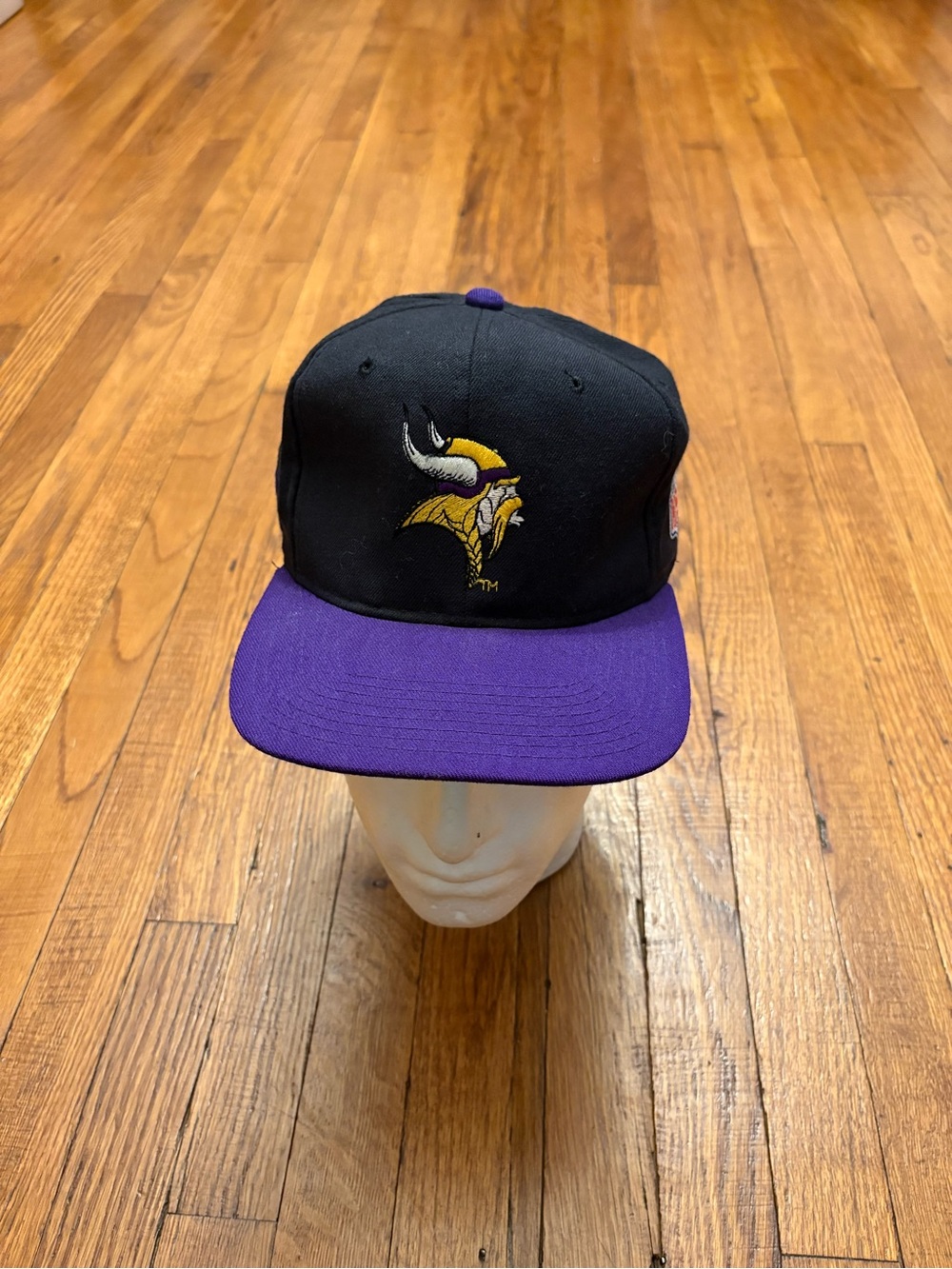 STARTER Black & Purple Minnesota Vikings Snapback Hat